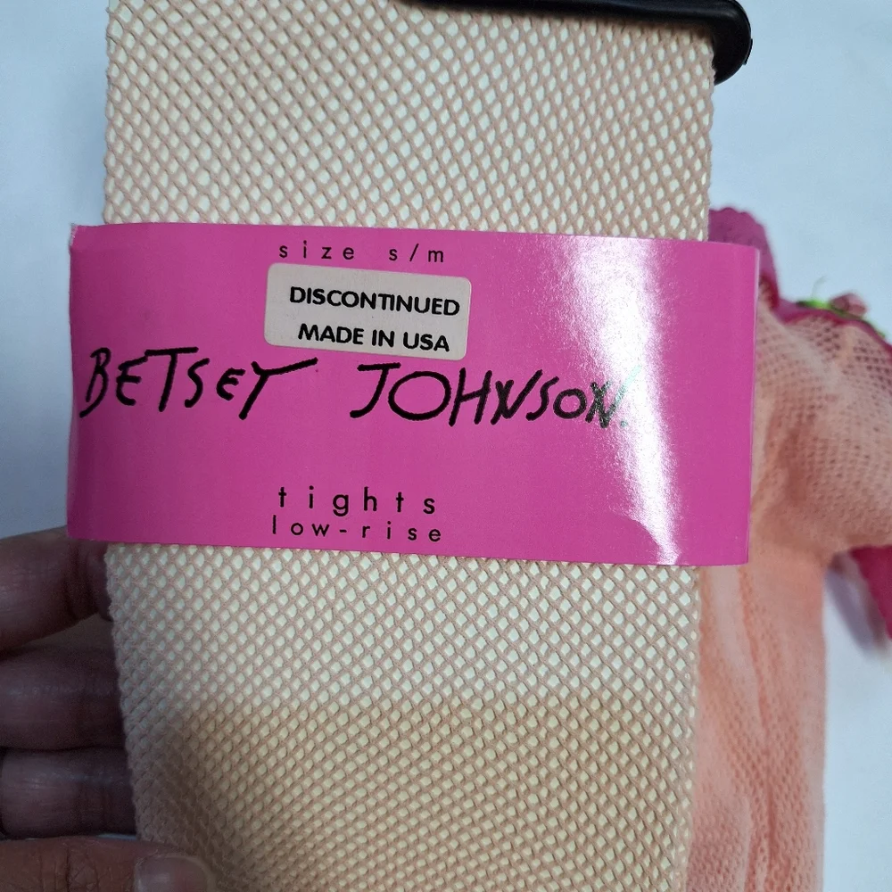 Vintage Betsy Johnson Tights Low-Rise Pink Peach FishNet Stocking Discontinued